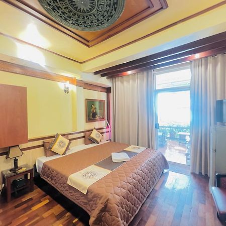 Bi Saigon Hotel Ho Chi Minh City Exterior photo