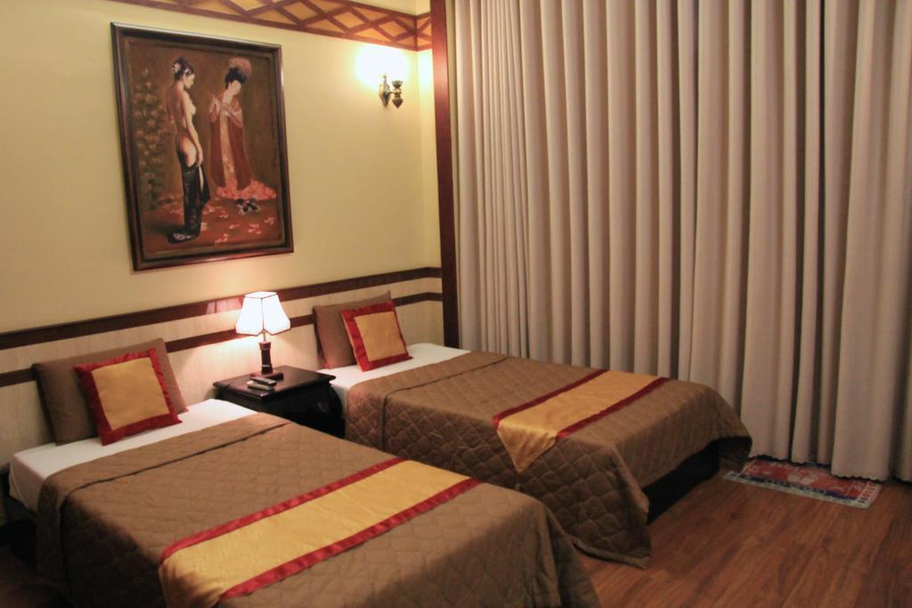 Bi Saigon Hotel Ho Chi Minh City Exterior photo